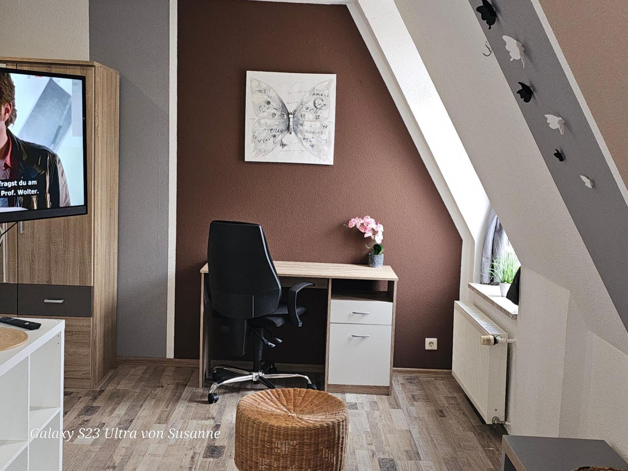 Gemuetl Wohnung Mit Blick Auf Den Hafen Bremerhaven Eksteriør billede